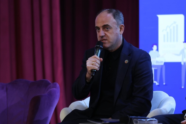 დავით ნარმანია: „სემეკის ერთ-ერთი მთავარი პრიორიტეტი მომხმარებელთა უფლებების დაცვაა.“