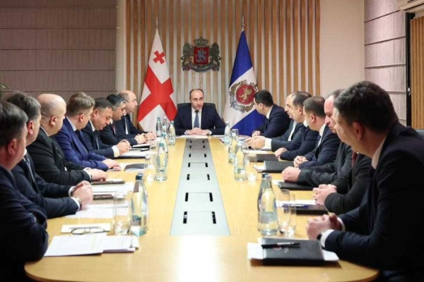 შინაგან საქმეთა მინისტრმა პოლიციის დეპარტამენტების დირექტორებთან მიმდინარე წლის შემაჯამებელი სამუშაო შეხვედრა გამართა