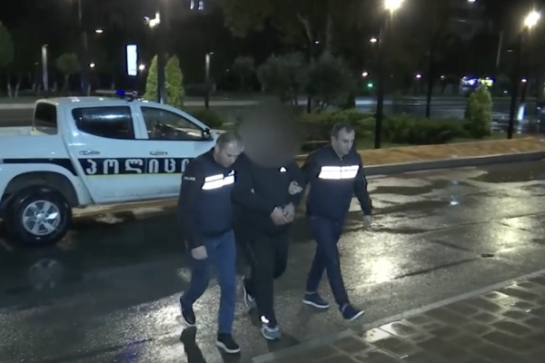 “ქურდული სამყაროს” სახელით, 200 000 დოლარი მოსთხოვა გარდაბნელ ფერმერს“ - პოლიციამ ელმურაზ მამედოვთან დაკავშირებული პირები დააკავა