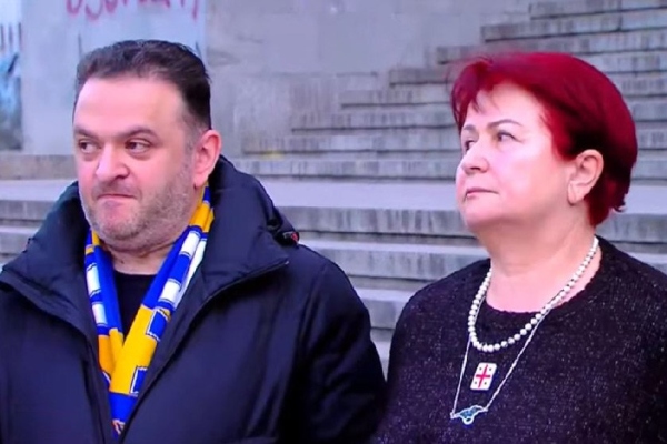 რა მოთხოვნებით დაიწყო შიმშილობა პარლამენტთან