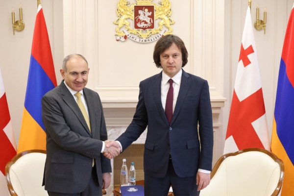 ირაკლი კობახიძემ ნიკოლ ფაშინიანს მთავრობის ადმინისტრაციაში უმასპინძლა