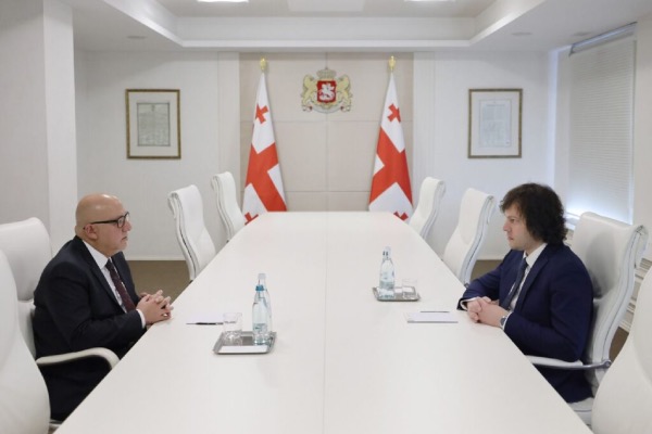 ირაკლი კობახიძემ თურქეთის ელჩთან, ალი ქაან ორბაისთან გამოსამშვიდობებელი შეხვედრა გამართა