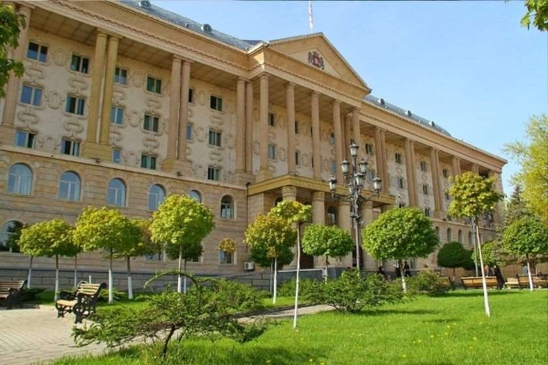 პროკურატურამ ჯგუფურ ძალადობაში მონაწილეობის ფაქტებზე 6 პირს ბრალდება წარუდგინა