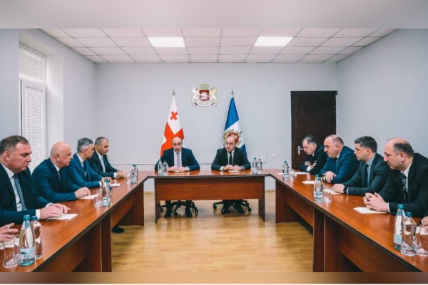 შინაგან საქმეთა მინისტრმა იმერეთის რეგიონში სამუშაო შეხვედრები გამართა
