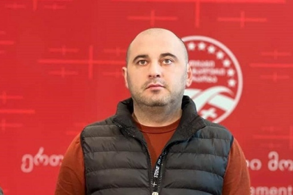 უნდა ვუთხრათ სალომე ზურაბიშვილს, ცოტა აზრზე მოვიდეს, როცა ვლაპარაკობთ ერთიანობაზე, ამბობს, რომ შემოგდებული თემაა - ხაბეიშვილი