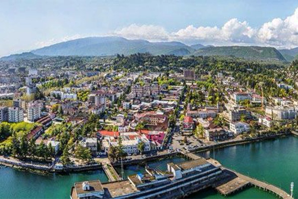 რუსეთსა და ოკუპირებულ აფხაზეთს შორის დღეიდან პირდაპირი რეგულარული ფრენები იწყება
