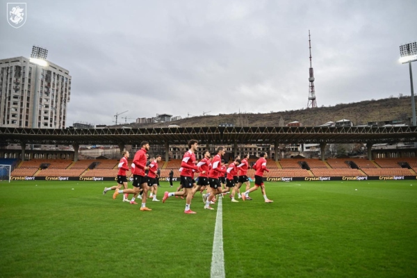 დღეს საქართველოს ეროვნული ნაკრები ერთა ლიგის პლეი-ოფის პირველ შეხვედრას სომხეთის ნაკრების წინააღმდეგ ერევანში გამართავს