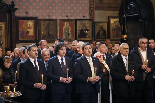 პრემიერი საქართველოს ეკლესიის ავტოკეფალიის აღდგენის დღესთან დაკავშირებულ პარაკლისს დაესწრო