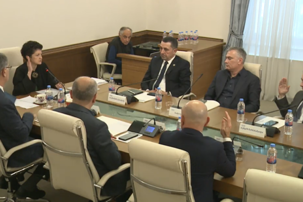 პარლამენტის საგამოძიებო კომისიაზე გამოუცხადებლობის გამო, ირაკლი ოქრუაშვილის საქმე პროკურატურაში გადაიგზავნება