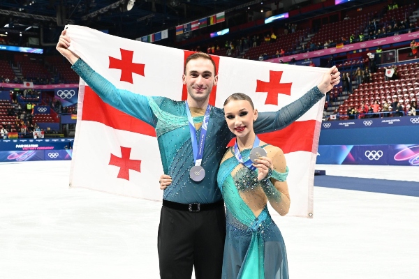 ანასტასია მეტელკინას და ლუკა ბერულავას წყვილმა ისტორია ოლიმპიური მედლის მოპოვებით დაწერა