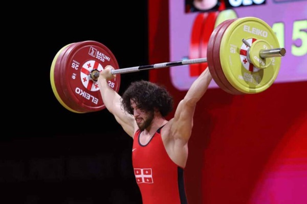 მსხალაძემ ევროპის ჩემპიონატზე აკვრაში ოქროს, ორჭიდის ჯამში კი ვერცხლის მედალი მოიპოვა